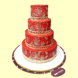 The Red Charming Wedding Cake